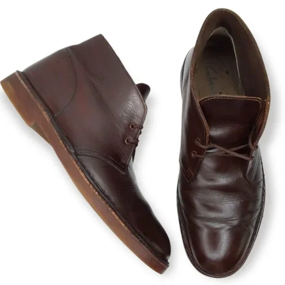 Clarks | Shoes | Clarks Desert Chukka Boots Size 5m Brown  display picture 2